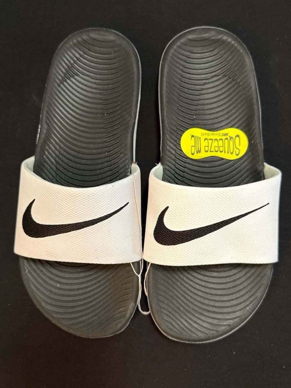 Nike Kawa Slide (GS/PS) SolarSoft Squeeze Me Kids' Sandals - SZ 4Y White/Black